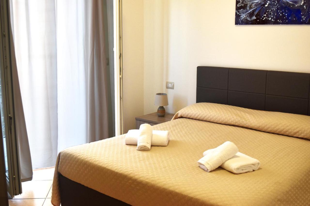 Bed & Breakfast Domus Pepe Scalea Dış mekan fotoğraf