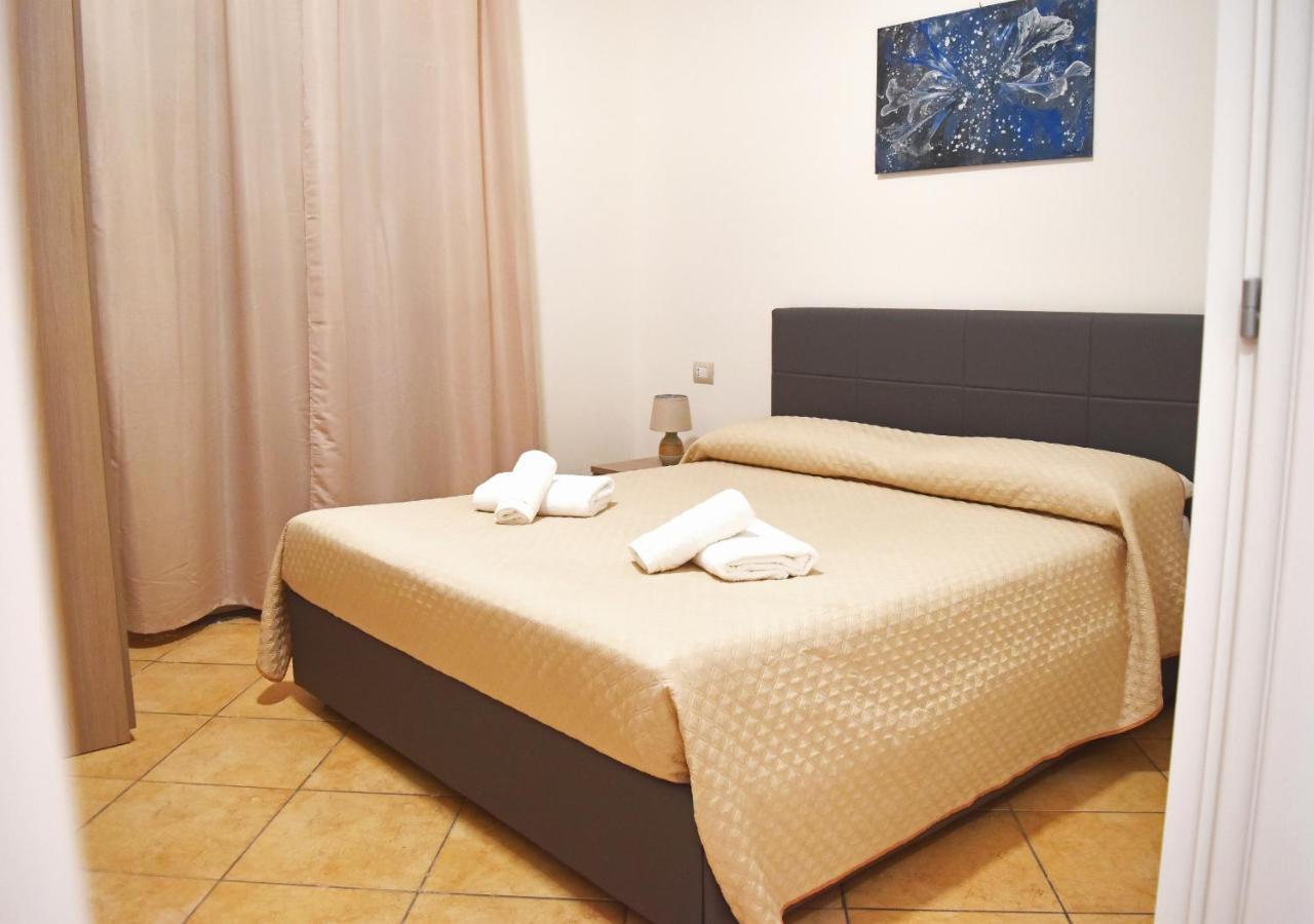 Bed & Breakfast Domus Pepe Scalea Dış mekan fotoğraf