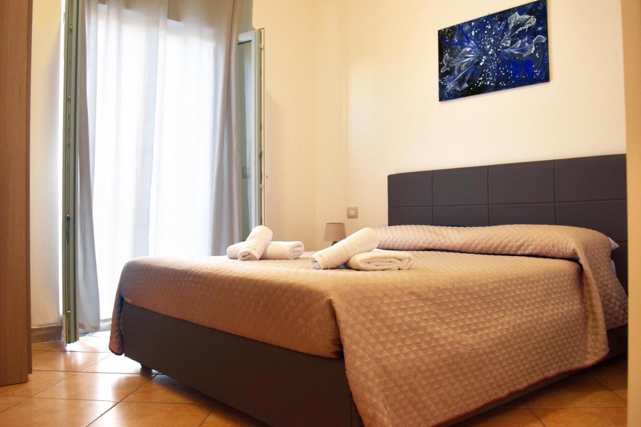 Bed & Breakfast Domus Pepe Scalea Dış mekan fotoğraf